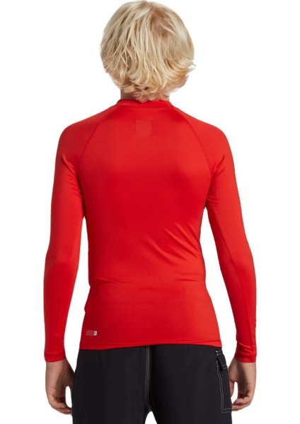 AQBWR03053 Saturn UPF50 Ls Erkek Çocuk Rashguard modelleri