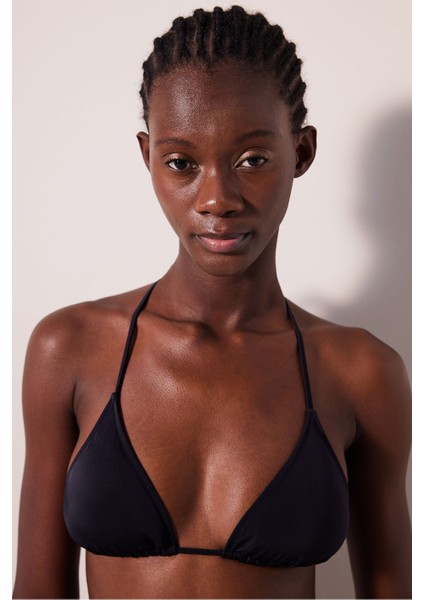 Basic Triangle Siyah Bikini Üstü