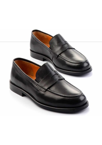 Klasik Ayakkabı Siyah Deri Topuklu Model