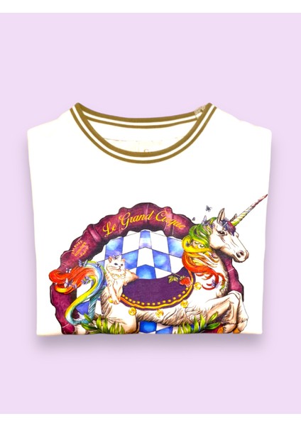 Kız Çocuk Regular Fit Bisiklet Yaka Unicorn Baskılı Ekru Desenli Tişört