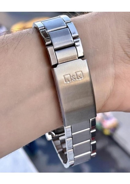 Erkek Metal Kordon Kol Saati modelleri