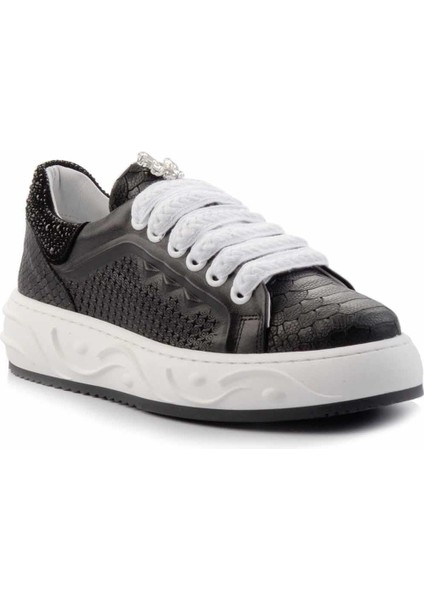 Siyah Deri Kadın Sneaker K01459702103 modelleri