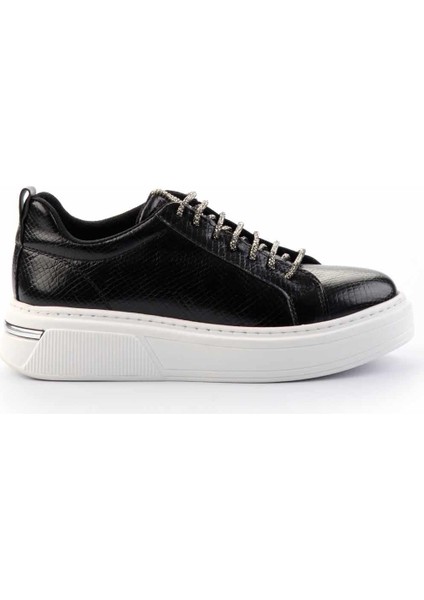 Siyah Yılan Baskı Kadın Sneaker K01377023409