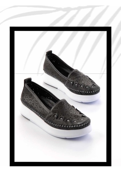 Siyah Deri Kadın Casual Ayakkabı K01908005403