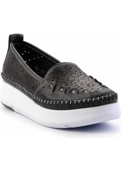 Siyah Deri Kadın Casual Ayakkabı K01908005403 modelleri