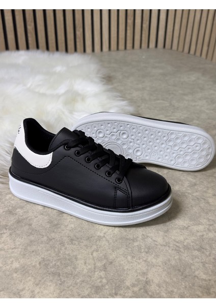 Günlük Kadın Sneaker Spor Ayakkabı Bağcıklı Rahat Hafif Kalın Tabanlı 525G