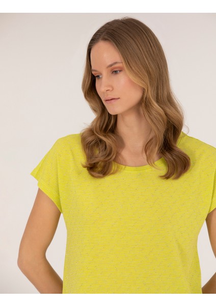 Kadın Yeşil Comfort Fit Tişört 50267656-VR232