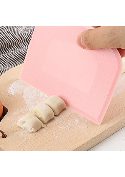 Pembe Stil Plastik Kek Krem Spatula Hamur Bıçağı Kesici Tereyağı Meyilli Kazıyıcı Dekorasyon Düz Pürüzsüz Kenar Spatula Pişirme Pasta Aracı (Yurt Dışından) modelleri
