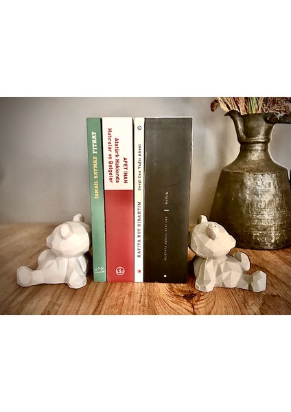 Ev Dekor Dekoratif 2'li Set Gri-Beyaz Beton Kübik Ayıcık Kitap Tutucu Telefon Tutucu Biblo Heykel