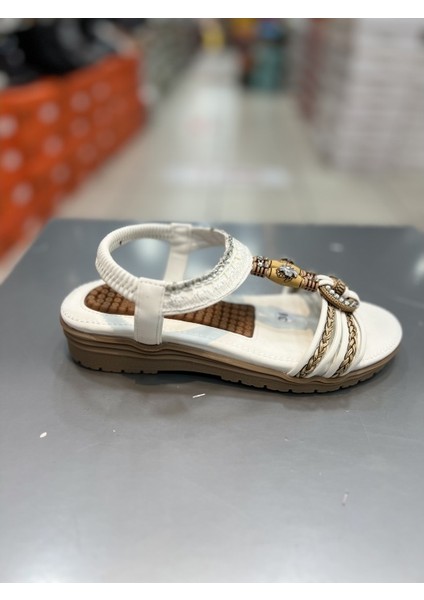 24Y120-4 Kadın Masajlı Taban Taşlı Günlük Comfort Sandalet Beyaz fiyatları