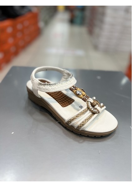 24Y120-4 Kadın Masajlı Taban Taşlı Günlük Comfort Sandalet Beyaz modelleri