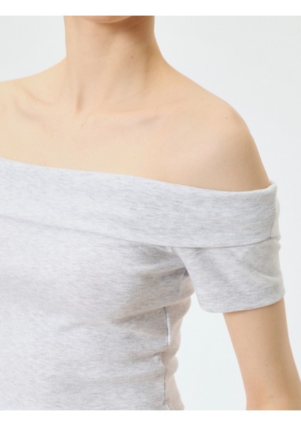 Omzu Açık Tişört Crop Kat Detaylı Ribanalı Kısa Kollu indirimleri