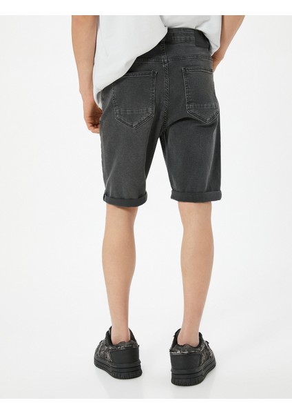 Kot Şort Slim Fit 5 Cepli Düğmeli fırsatları