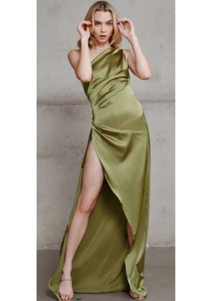 Yırtmaç Detaylı Saten Elbise fiyatları