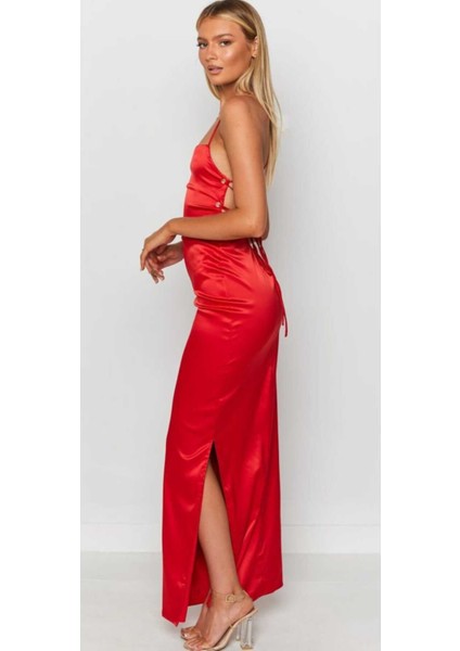 Sırt Dekolteli Çift Yırtmaçlı Saten Elbise fiyatları