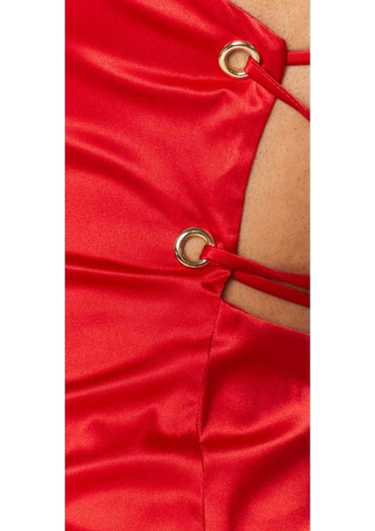 Sırt Dekolteli Çift Yırtmaçlı Saten Elbise modelleri