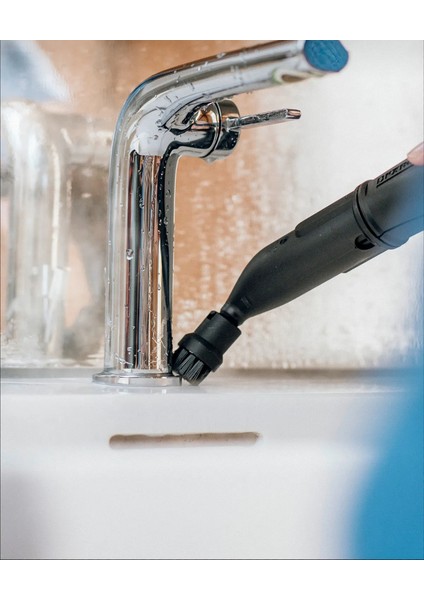 Yeni Sc 4 Easyfix Plus Buharlı Temizlik Makinesi + Ekstra Halı Temizleme aparatı 1.512-640.0