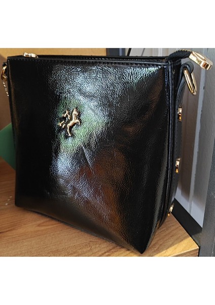 Kadın Çapraz Çanta Ayarlanabilir Askılı Siyah Rugan modelleri