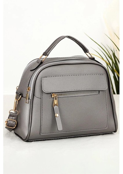 3 Bölümlü Astarlı Askılı Kadın El Ve Omuz Çantası Genişlik: 28 Cm. Yükseklik: 22 Cm fiyatları