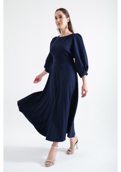 Kadın Lacivert Sırt Detaylı Midi Elbise