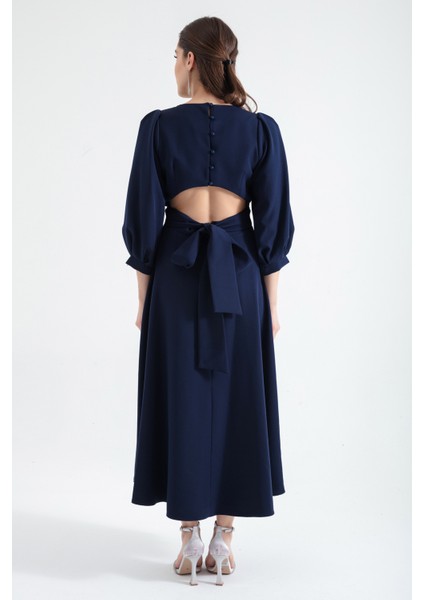 Kadın Lacivert Sırt Detaylı Midi Elbise indirimleri