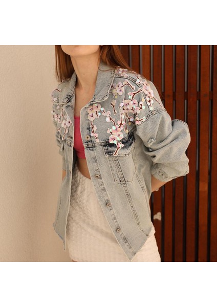 Çiçek Pul Işlemeli Regular Fit Uzun Kollu Düğmeli Tasarım Denim Jean Kot Ceket