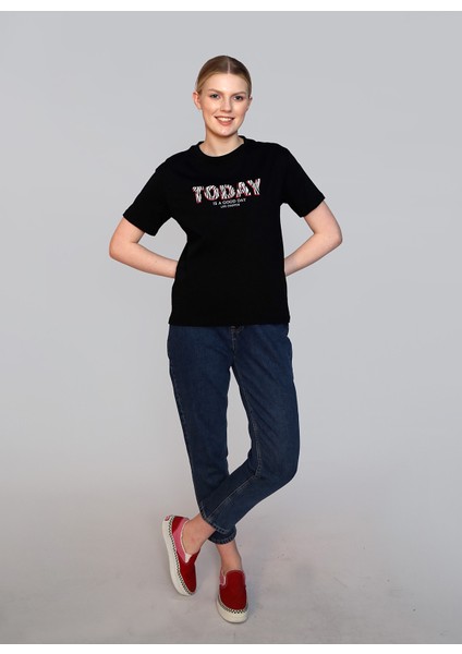 O Yaka Baskılı Siyah Kadın T-Shirt 242 Lcf 242022 Sany Siyah