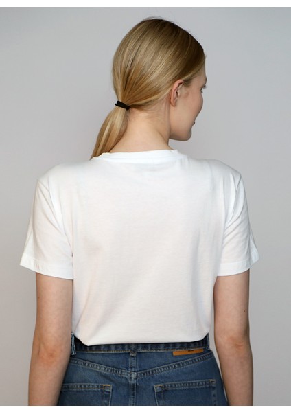 O Yaka Baskılı Beyaz Kadın T-Shirt 242 Lcf 242007 Wıld Beyaz fırsatları