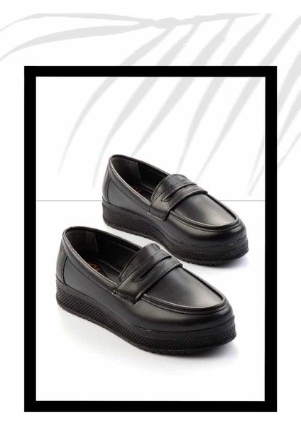 Siyah Kadın Loafer Ayakkabı K01311777709