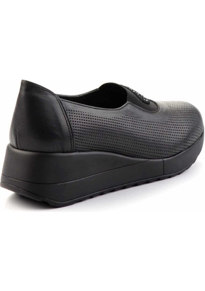 Siyah Hakiki Deri Kadın Casual Ayakkabı K01586391003 fırsatları
