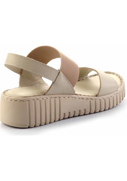 Bej Hakiki Deri Kadın Sandalet K05763093003 modelleri