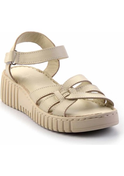 Bej Hakiki Deri Kadın Sandalet K05763092603 modelleri
