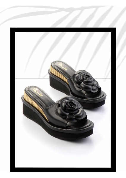 Siyah Kadın Terlik K04188207009