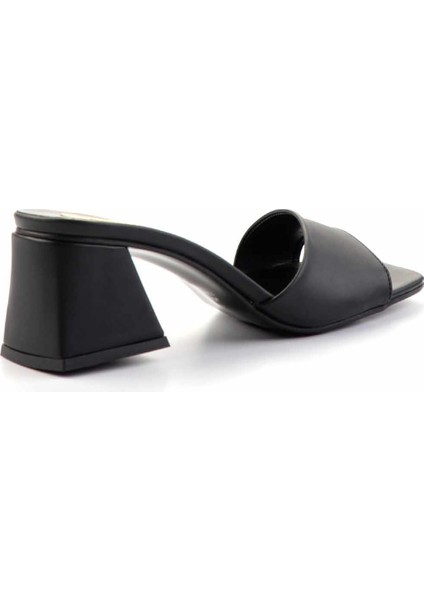 Siyah Kadın Terlik K04471133009 fırsatları