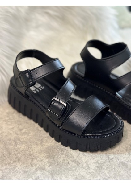 Günlük Kadın Sandalet Ayarlanabilir Tokalı Yüksek Kalın Topuklu Tırtıklı Tabanlı Bantlı 269 modelleri