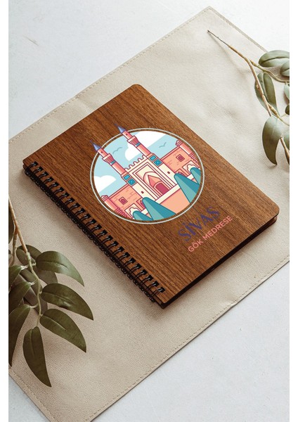 Sivas Gök Medresi Şehir Tasarım Ahşap Kapaklı Defter Kraft Kağıt Özel Tasarım modelleri