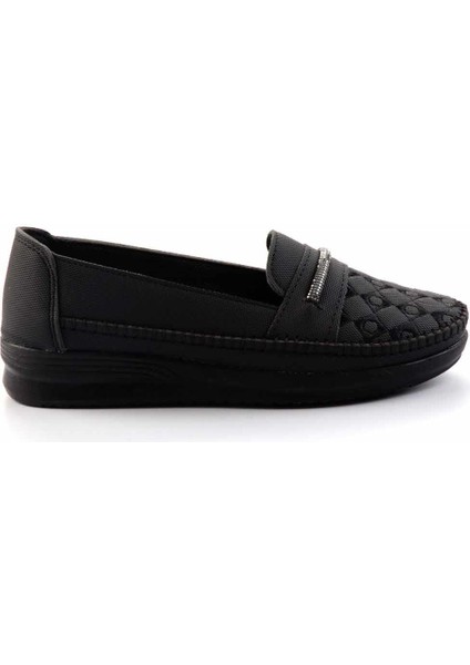 Siyah Platin Taşlı Kadın Loafer Ayakkabı K01621073009