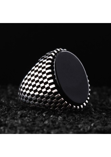 Siyah Oniks Taşlı Yanı Işlemeli Özel Seri Erkek Gümüş Yüzük