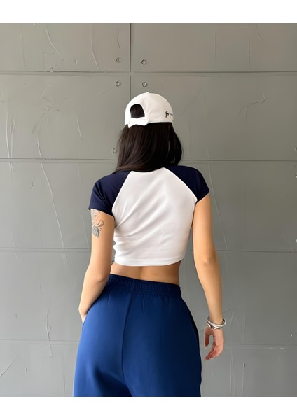 New York Baskılı Crop T-Shirt modelleri