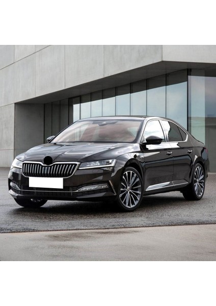 Skoda Superb 2020-2023 Ön Panjur Üst Plastik Kapak 3V0853343A