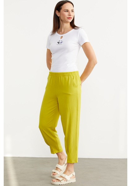 Paça Büzgü Detaylı Krep Pantolon - Fıstık Yeşili modelleri