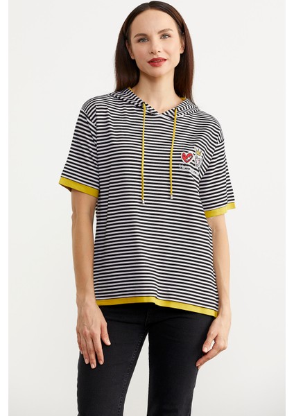 Kapüşonlu Renk Kombinli Çizgili T-Shirt - Siyah fiyatları