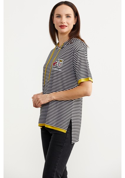 Kapüşonlu Renk Kombinli Çizgili T-Shirt - Siyah fırsatları