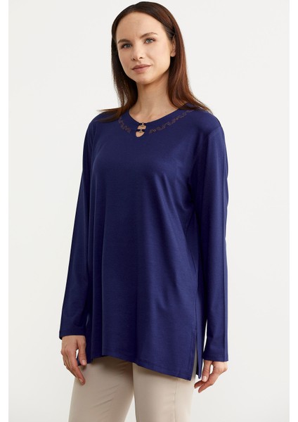 Nakış Yakalı Uzun Kol Penye T-Shirt - Indigo fırsatları