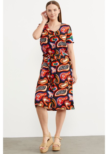 Önden Düğmeli Desenli Viskon Elbise - Siyah fiyatları