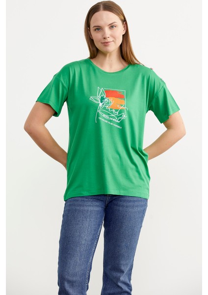 Omuz Düğme Detaylı Baskılı T-Shirt - Yeşil fırsatları