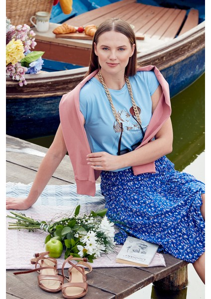 Düşük Kol Baskılı Viskon T-Shirt - Mavi fırsatları