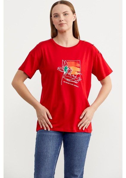 Omuz Düğme Detaylı Baskılı T-Shirt - Kırmızı fiyatları