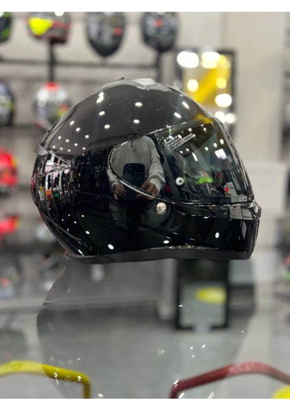 C10 Kapalı Motosiklet Kaskı Parlak Siyah Şeffaf Vizörlü