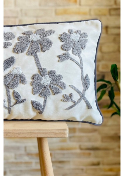 Home Punch Işlemeli Tekli Dekoratif Papatya Desen Kırlent Kılıfı (Panç)